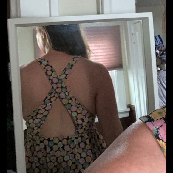 Lucca Couture Cross Back Flare Dress Colorful Daisy Tunic Top Women’s Small - Picture 5 of 16